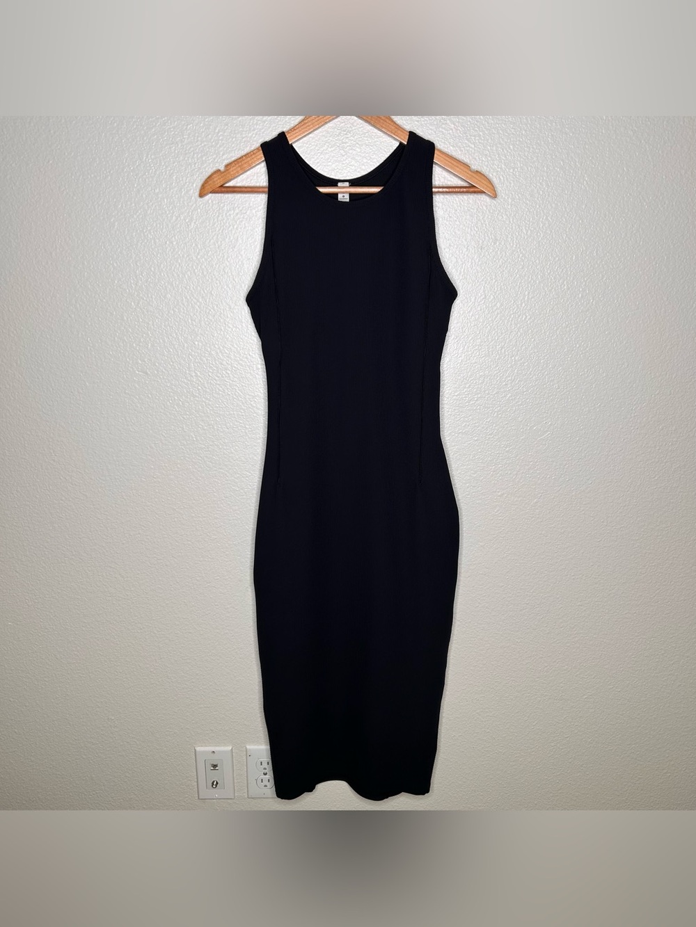 Lululemon Brunch and Back Dress Black 6